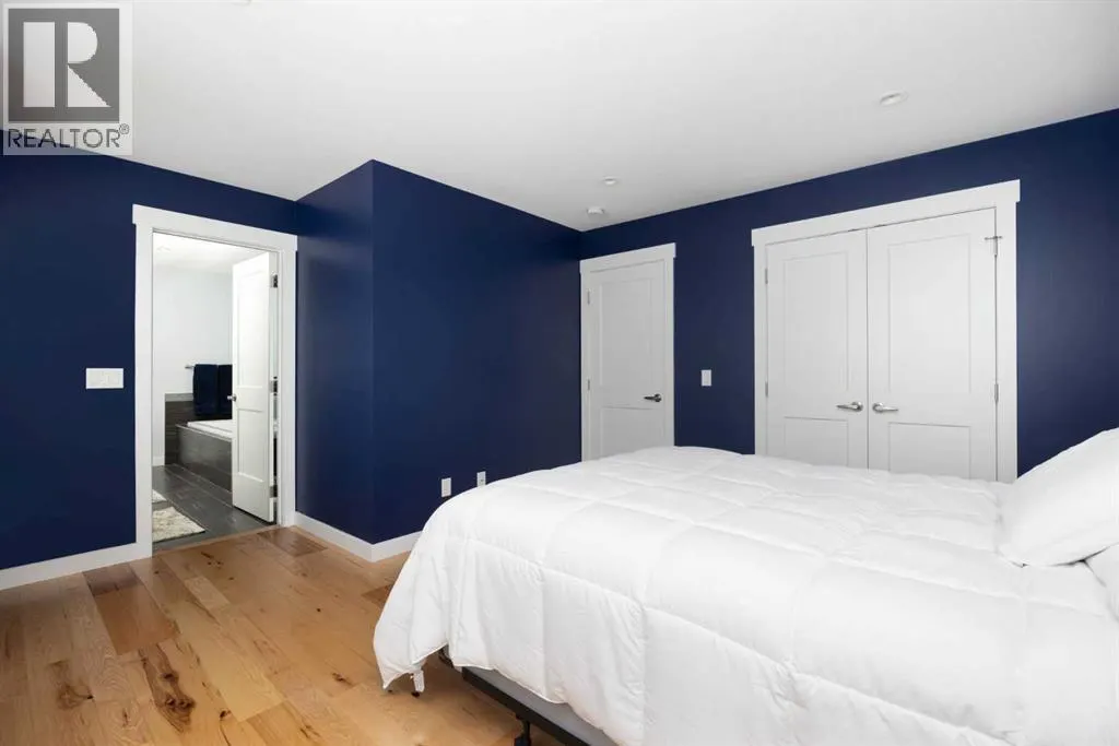 157 Warren Way