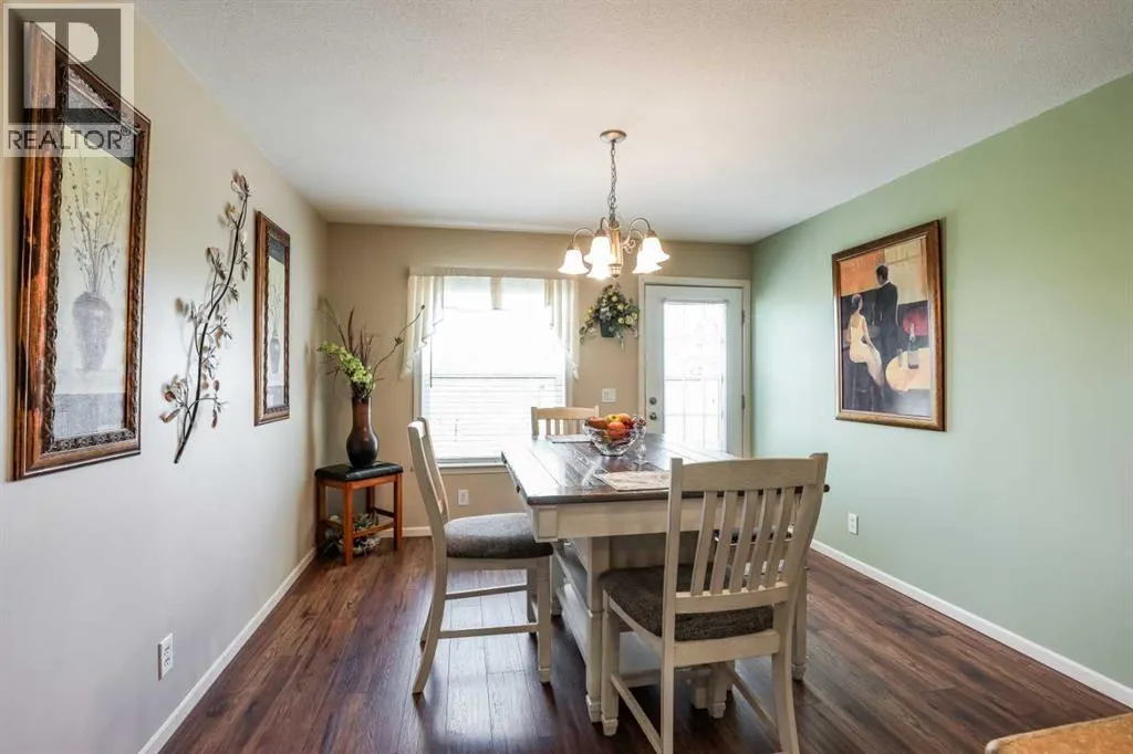 29 Chartwell Place SE