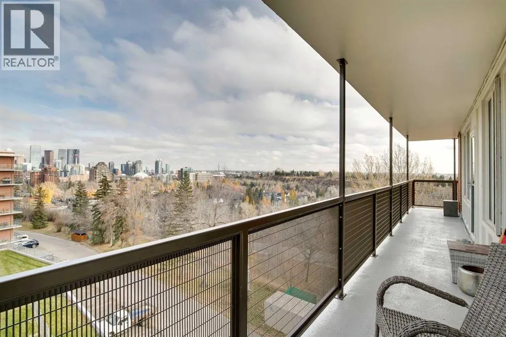 605, 3316 Rideau Place SW