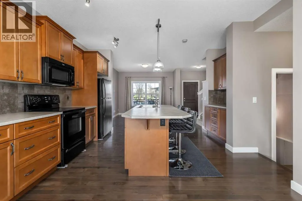 144 CLYDESDALE Way