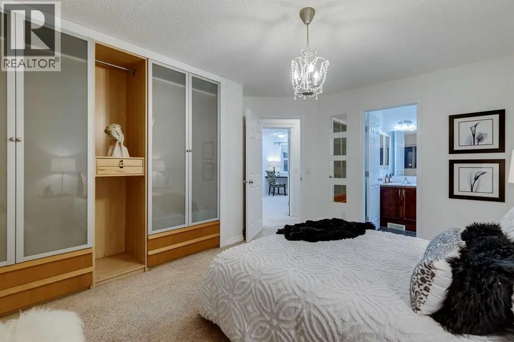 78 Cougar Plateau Way SW