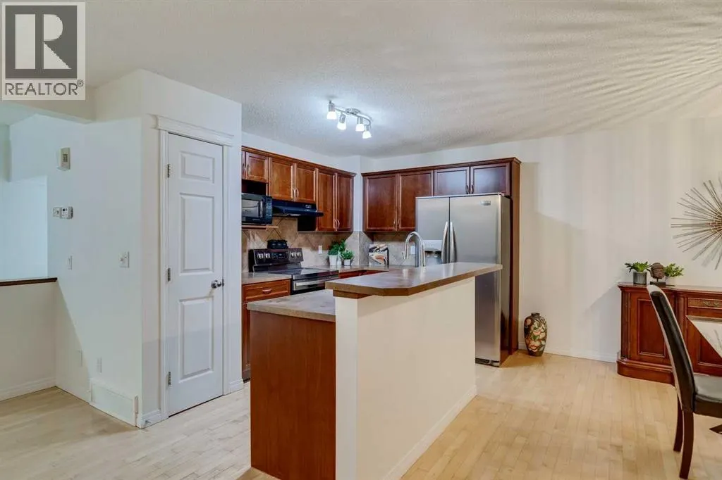 78 Cougar Plateau Way SW