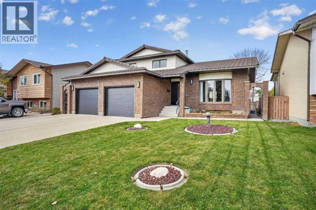 35 Ermineglen Road N