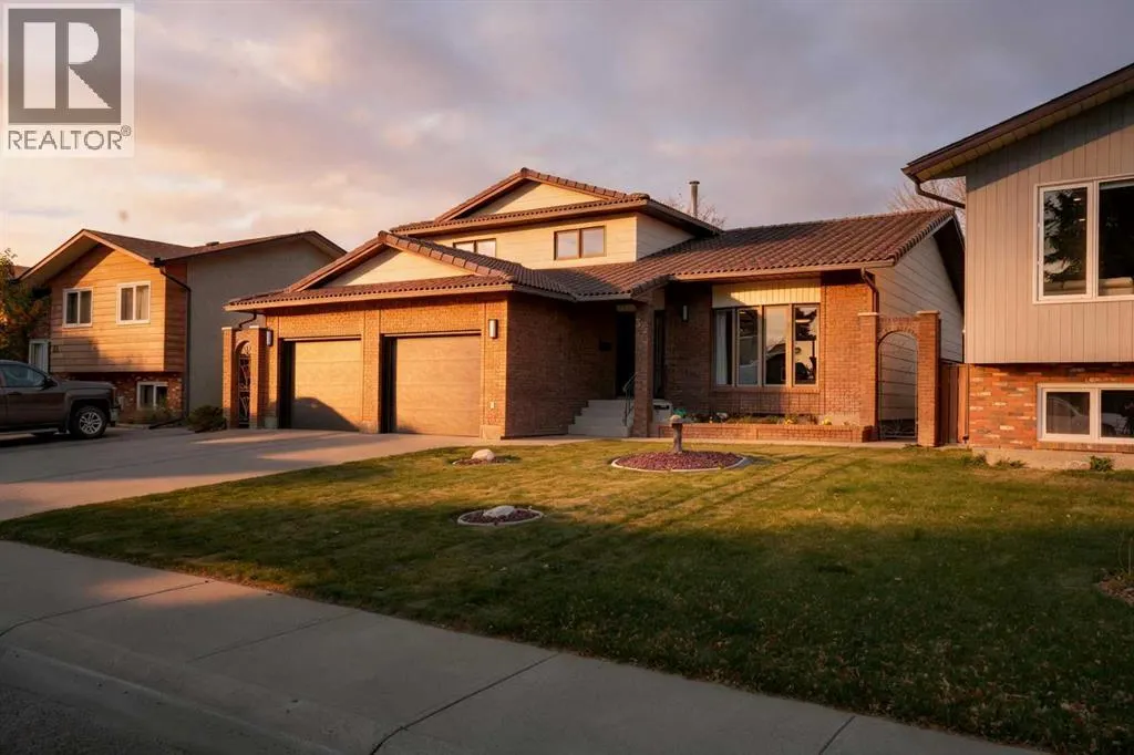 35 Ermineglen Road N