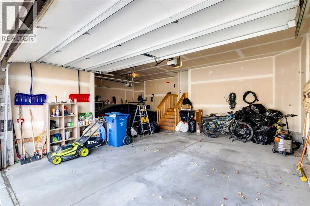 63 Cranbrook Drive SE