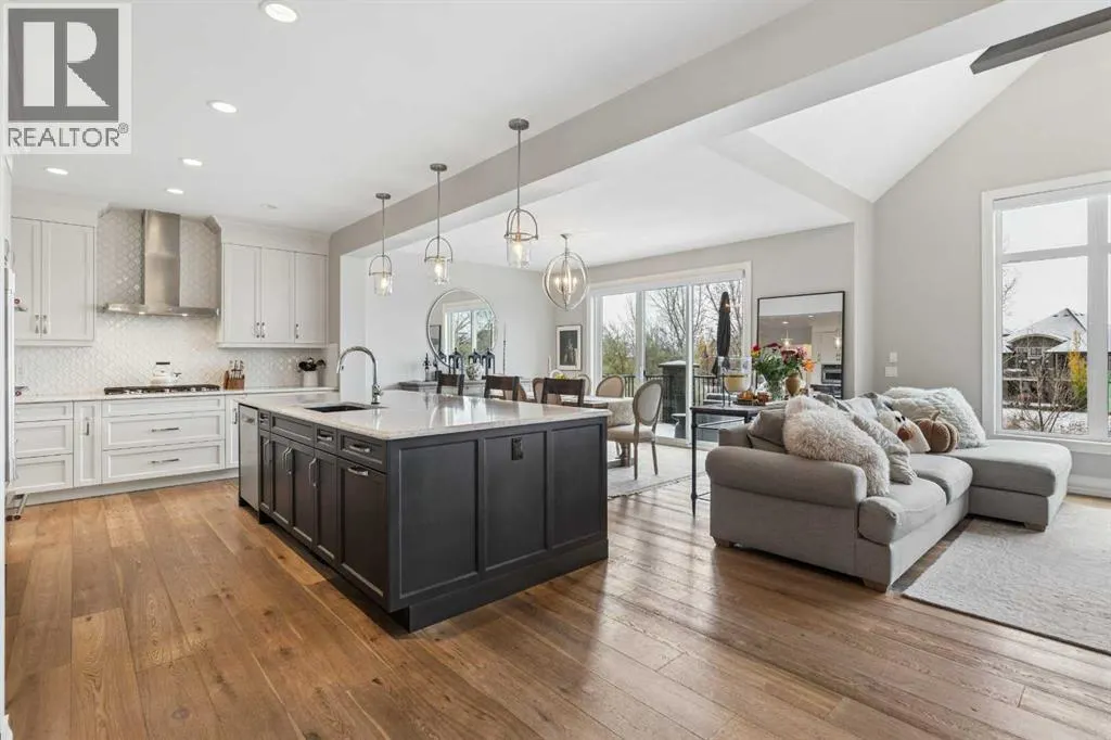 63 Cranbrook Drive SE