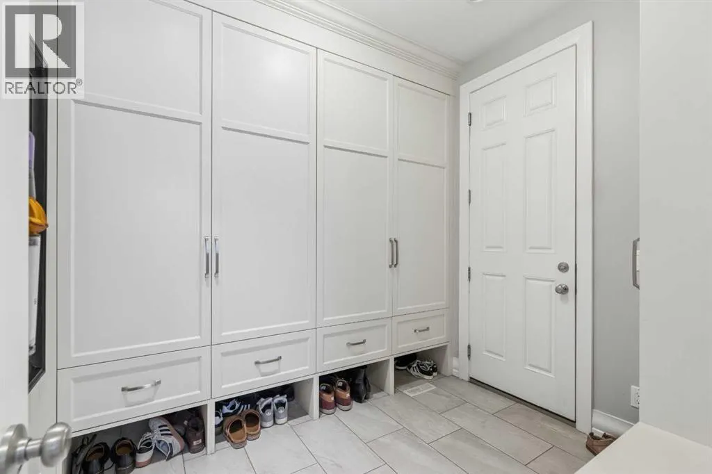 63 Cranbrook Drive SE
