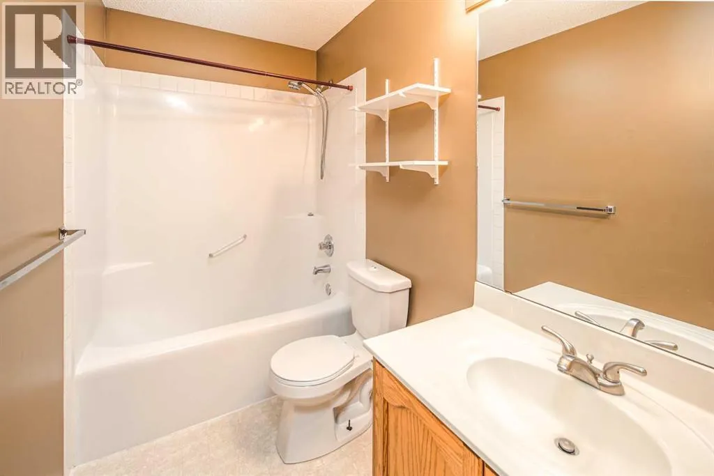 283 Arbour Crest Road NW