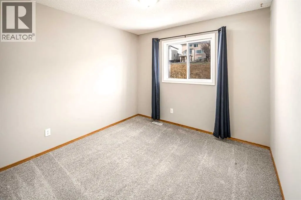283 Arbour Crest Road NW