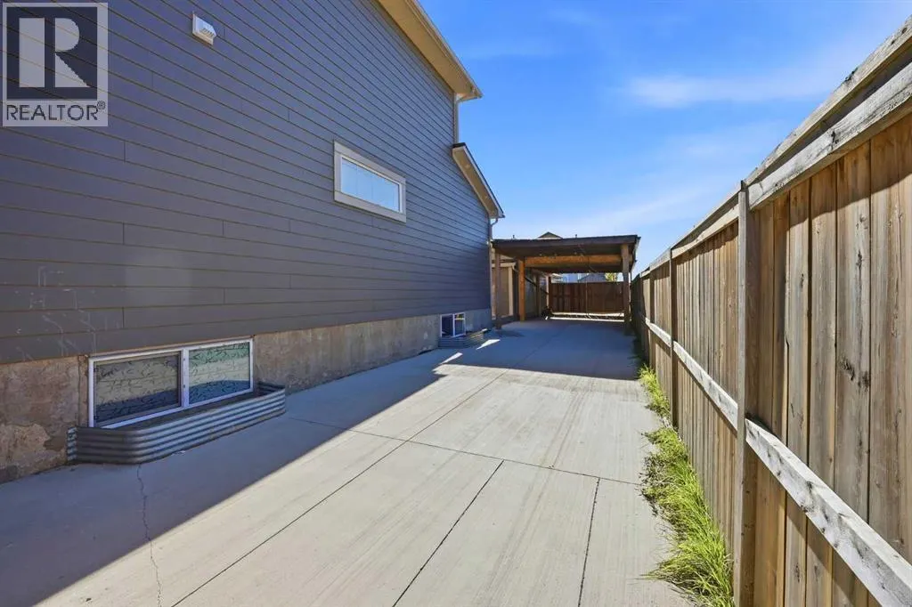 5 Taralake View NE