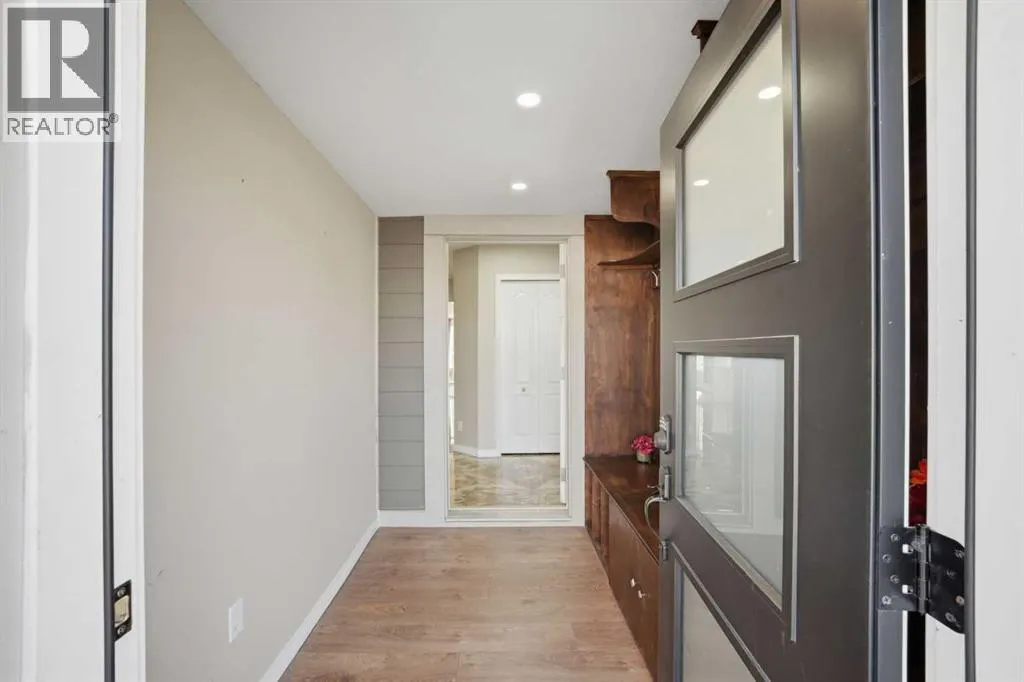 5 Taralake View NE