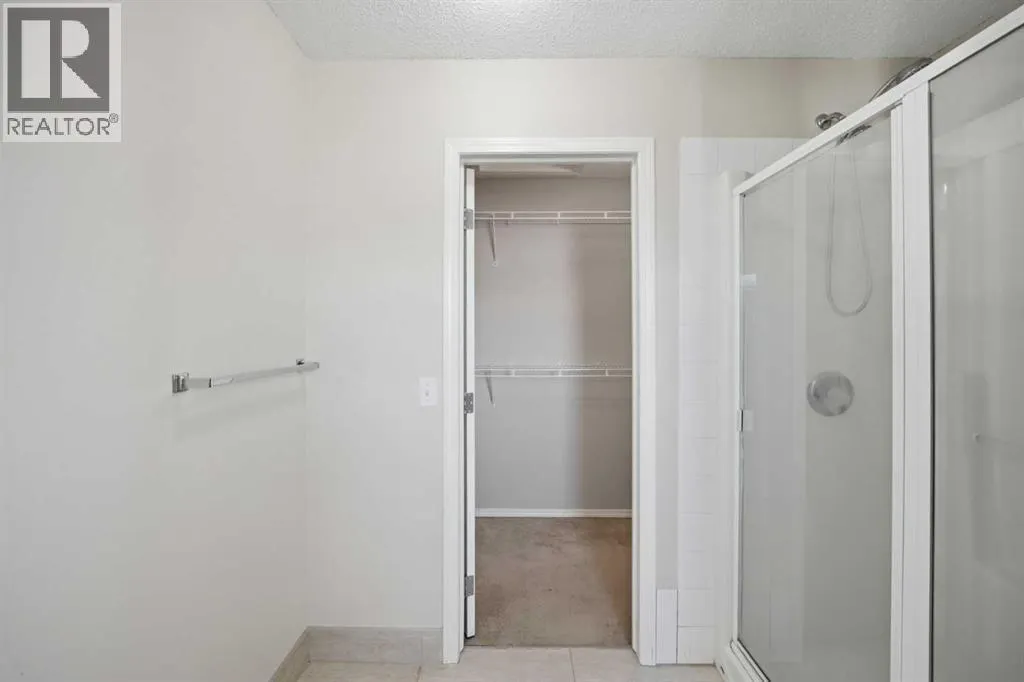 5 Taralake View NE