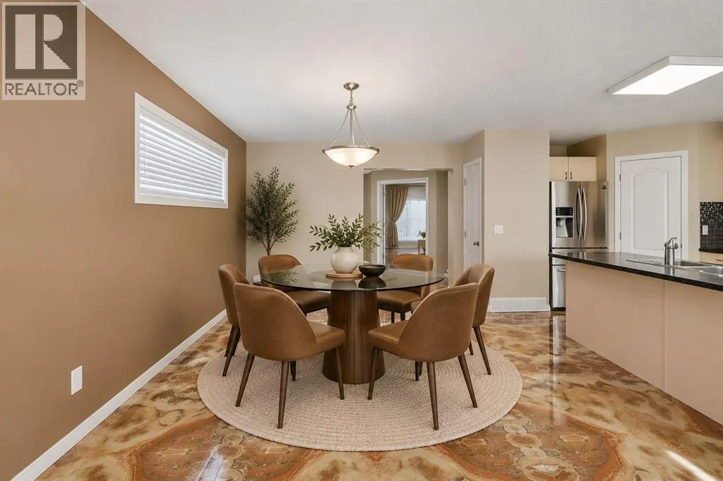 5 Taralake View NE
