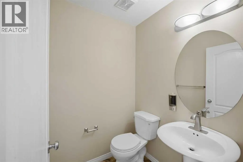 5 Taralake View NE