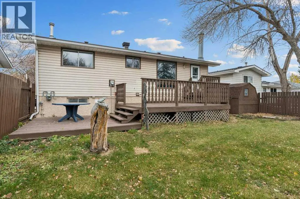 123 Lynnview Way SE