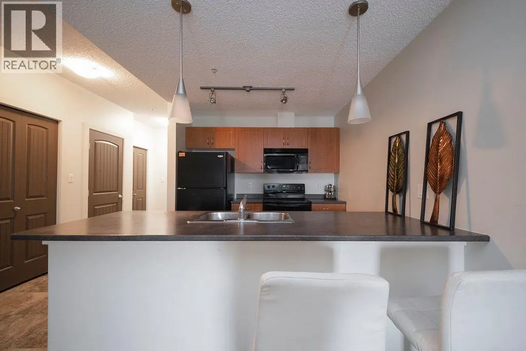 109, 136B Sandpiper Road