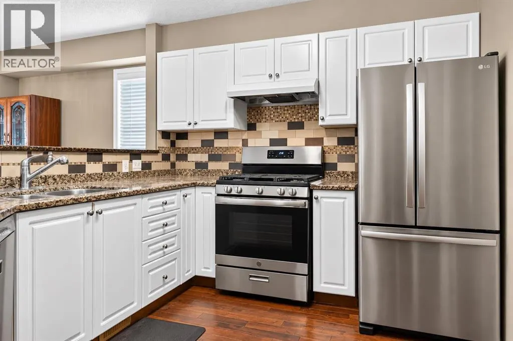 16 Citadel Meadow Gardens NW