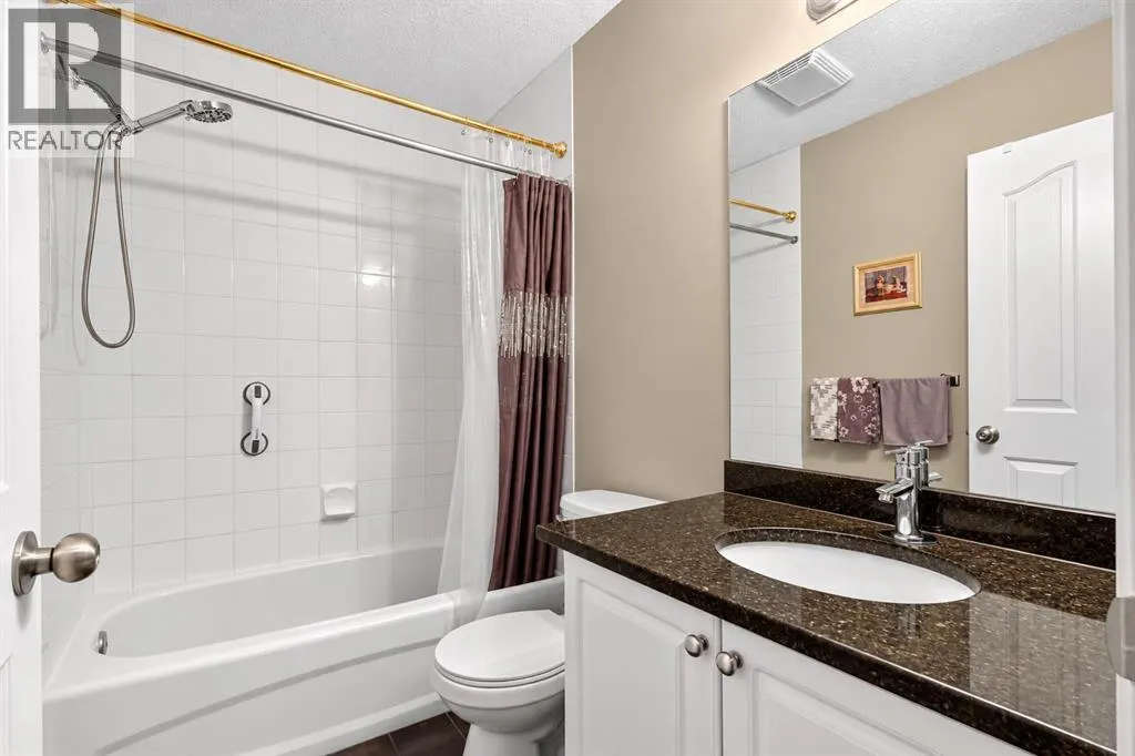 16 Citadel Meadow Gardens NW