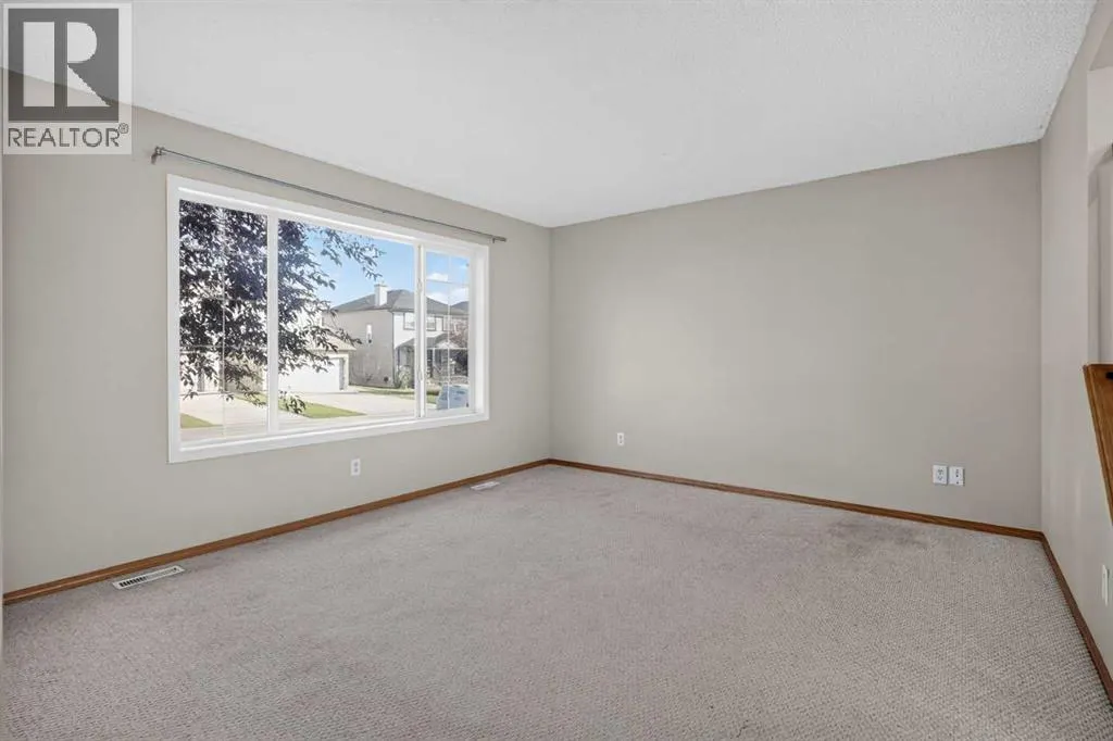184 Everridge Way SW