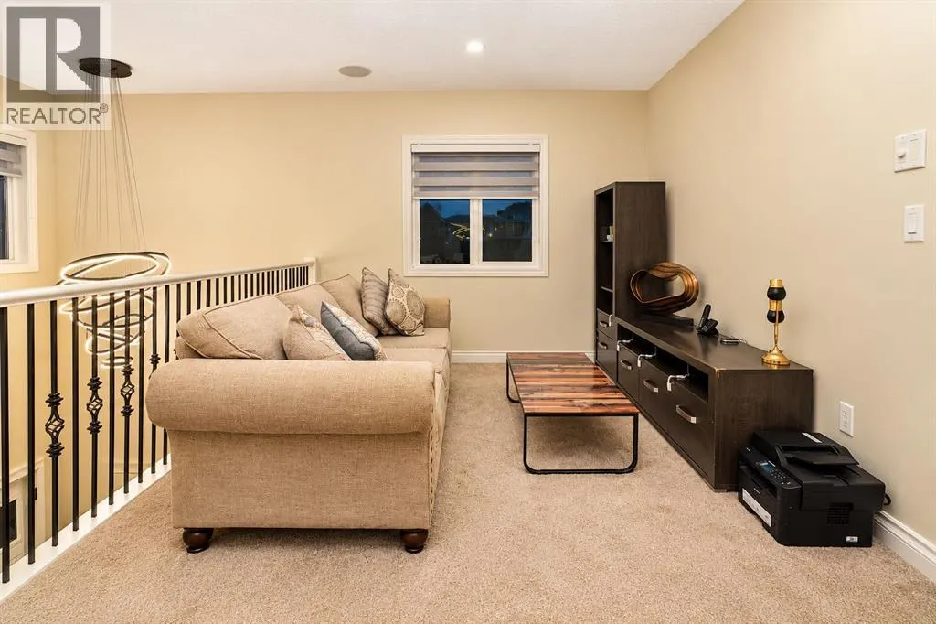 316 Kinniburgh Link