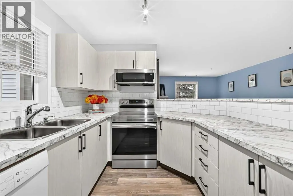 106, 4000 Somervale Court SW