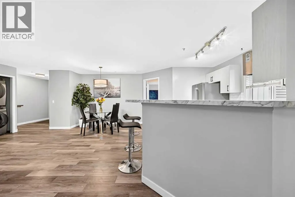 106, 4000 Somervale Court SW