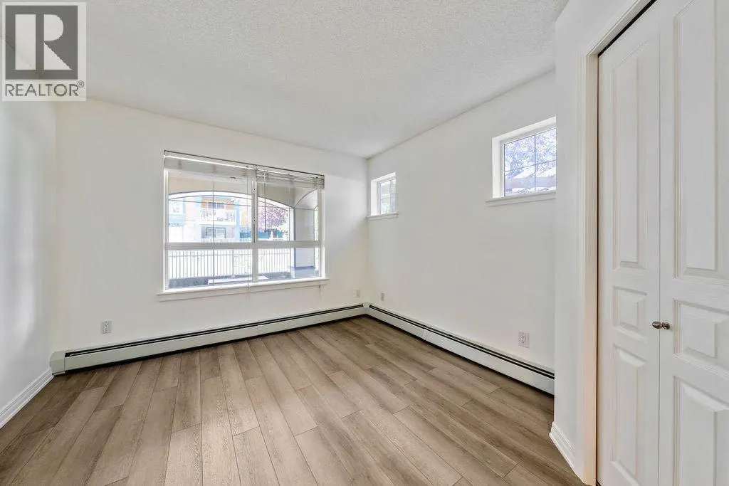 133, 22 Richard Place SW