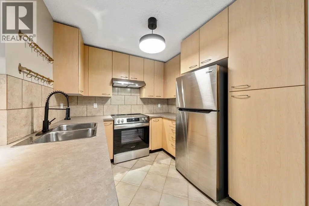 133, 22 Richard Place SW