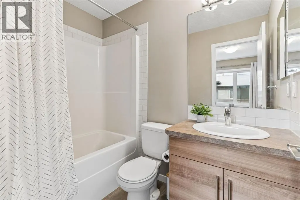 500, 501 River Heights Drive