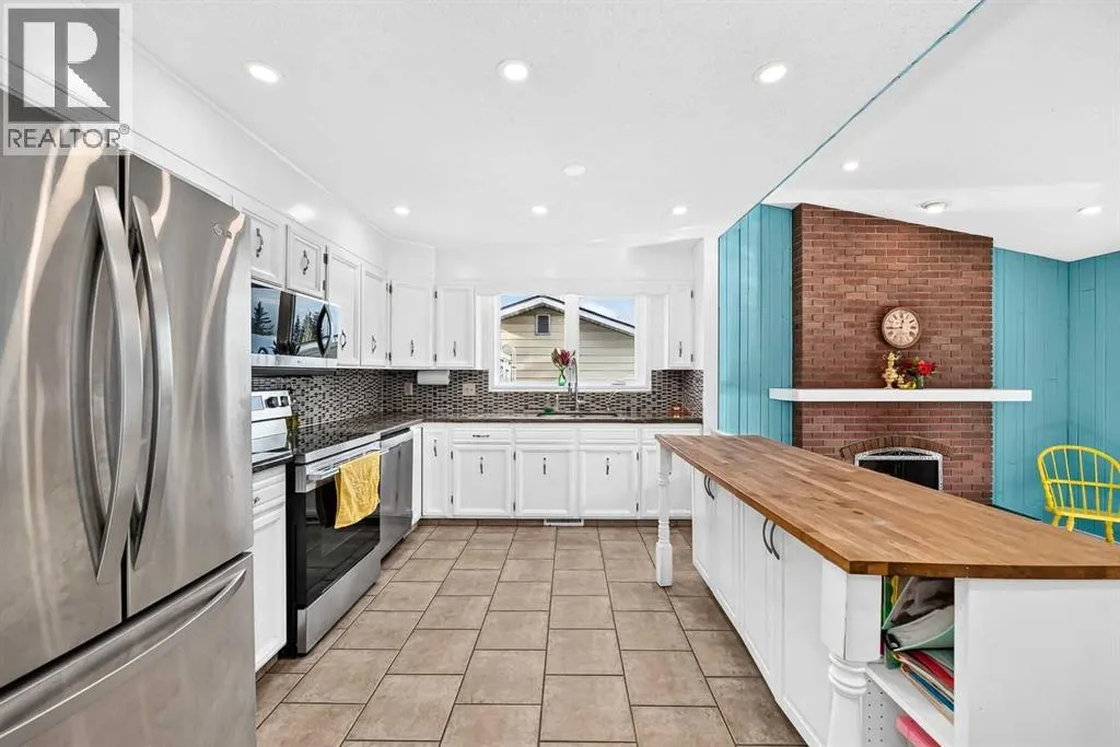 331 Brookmere Road SW