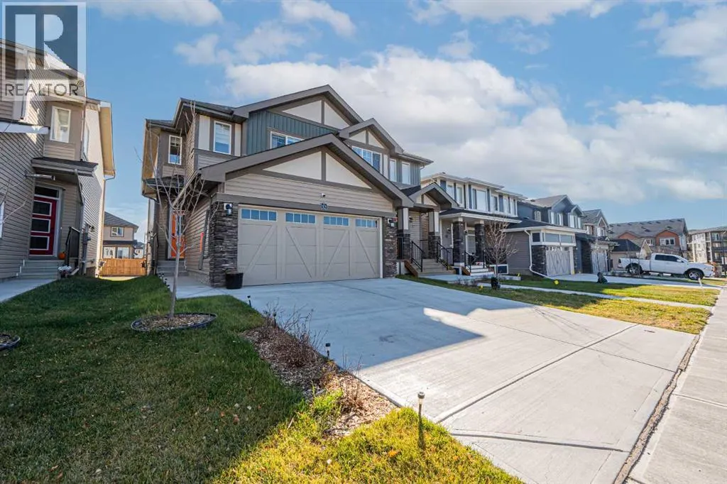 32 Clydesdale Court
