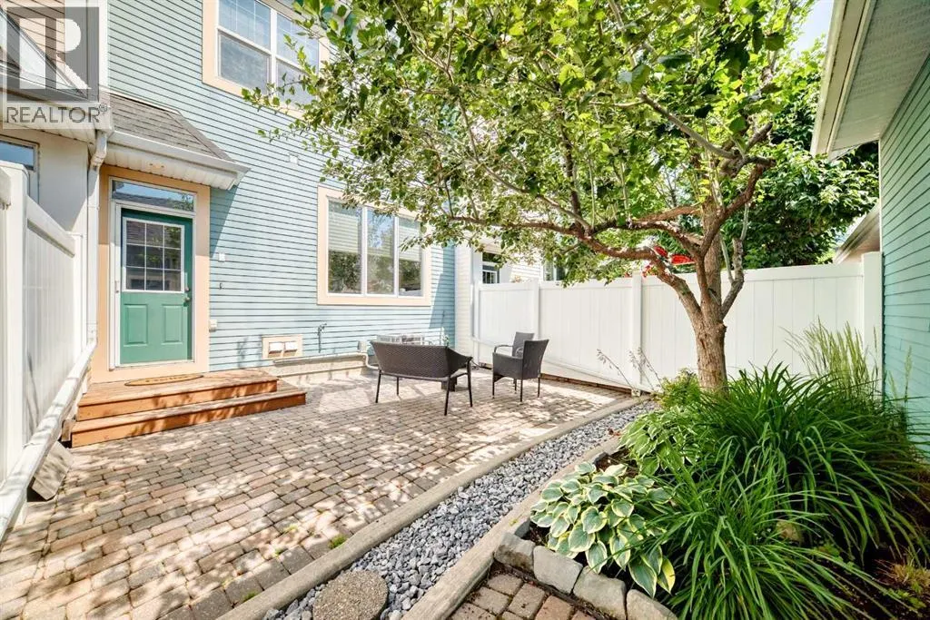 30 Versailles Gate SW
