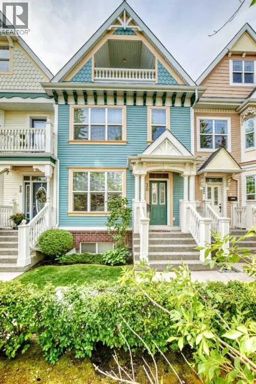30 Versailles Gate SW