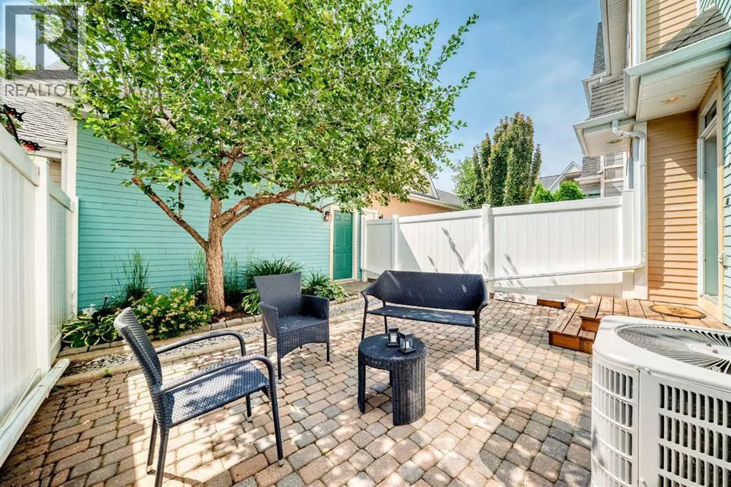 30 Versailles Gate SW