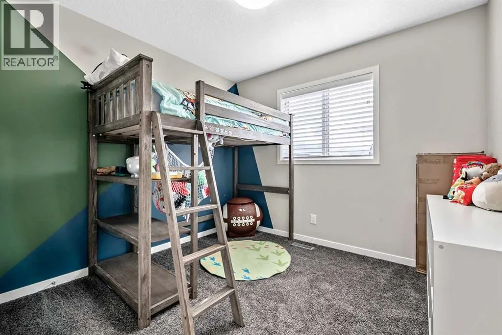 112 Masters Heights SE