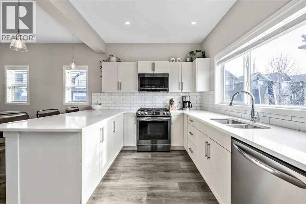 112 Masters Heights SE