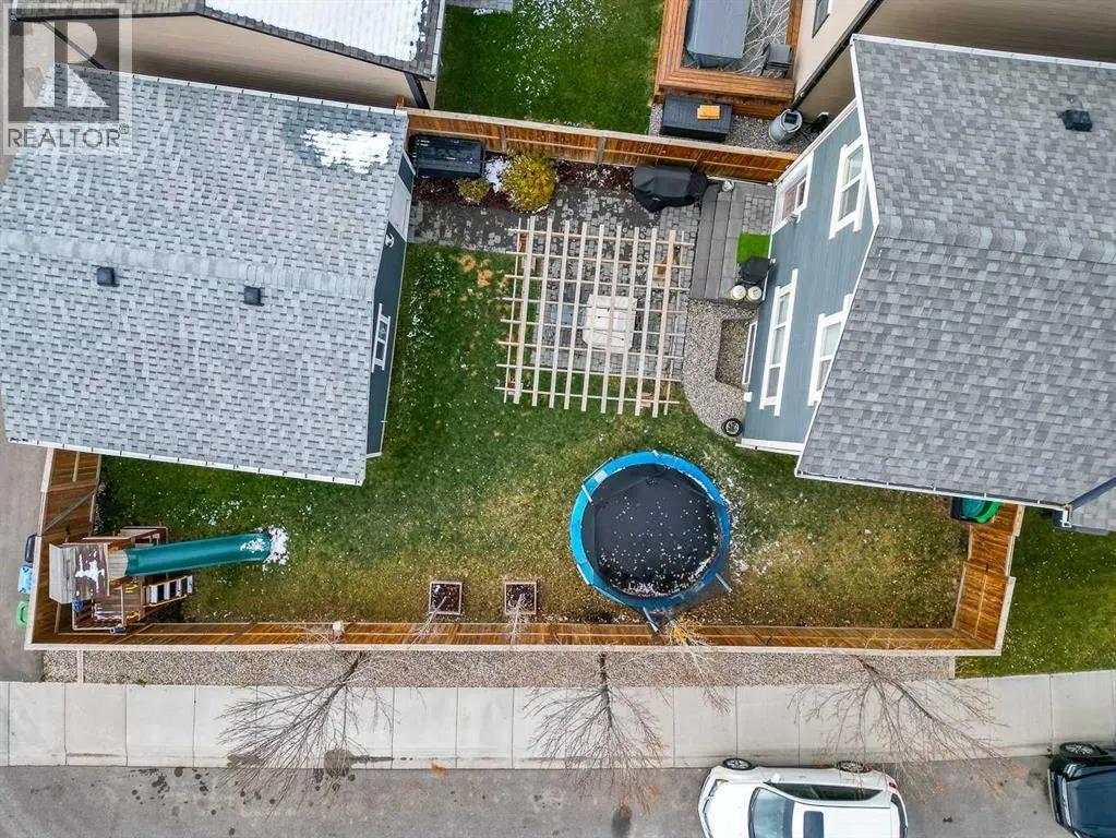 112 Masters Heights SE