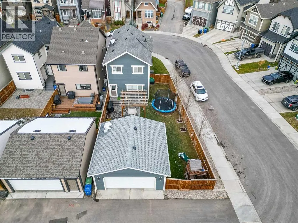 112 Masters Heights SE