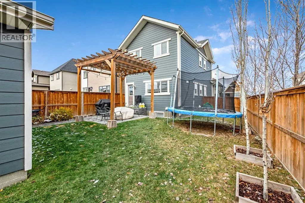 112 Masters Heights SE