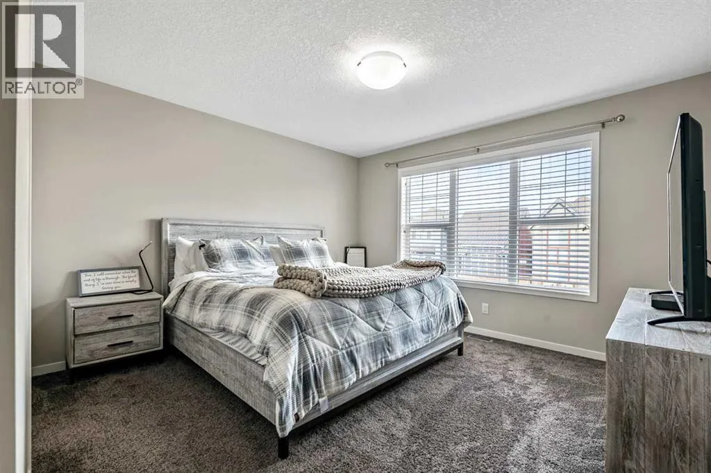 112 Masters Heights SE