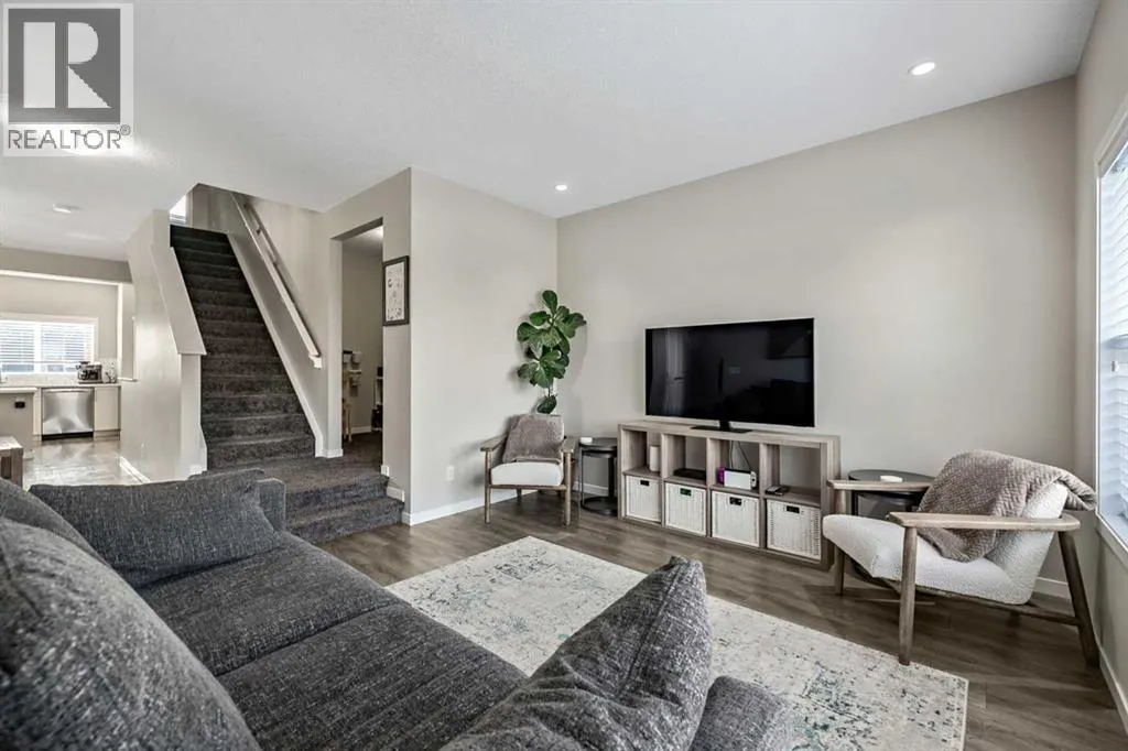 112 Masters Heights SE