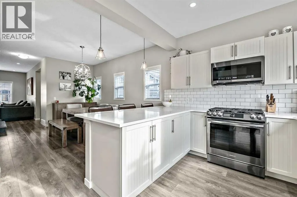112 Masters Heights SE