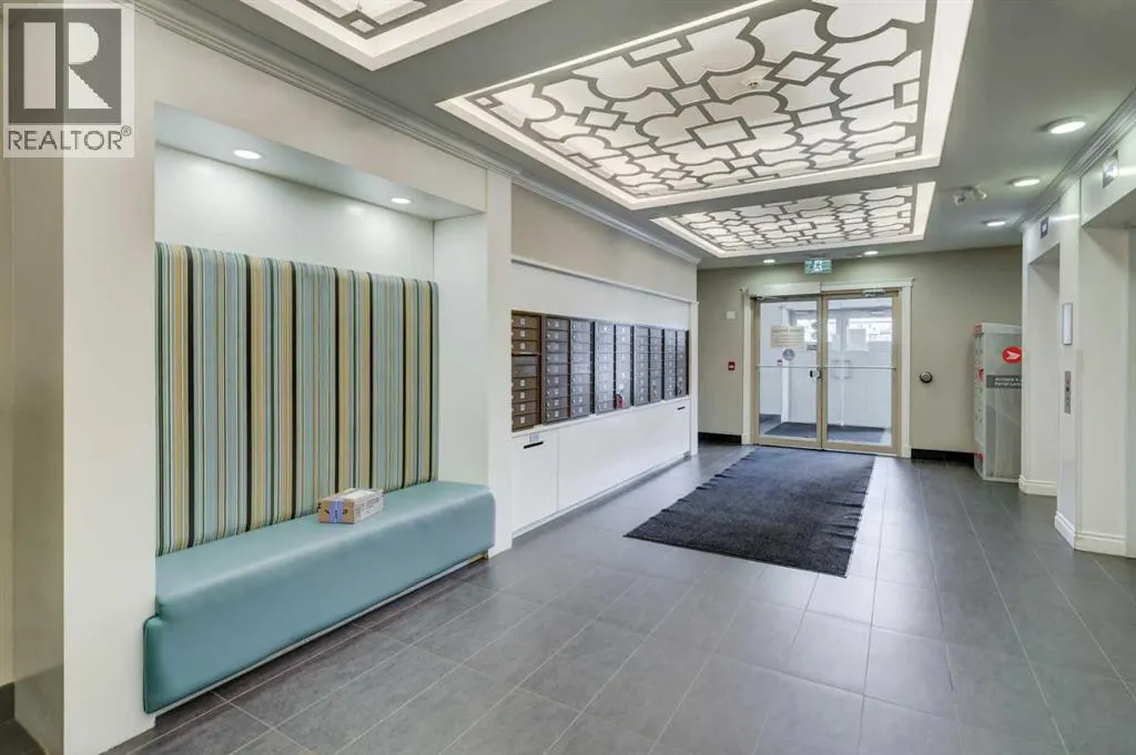 110, 10 Mahogany Mews SE