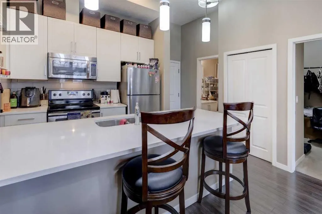 110, 10 Mahogany Mews SE
