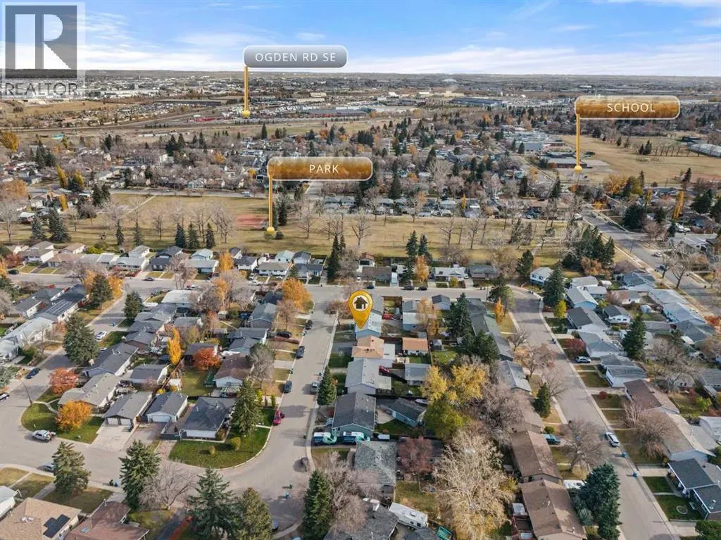111 Lynnview Crescent SE