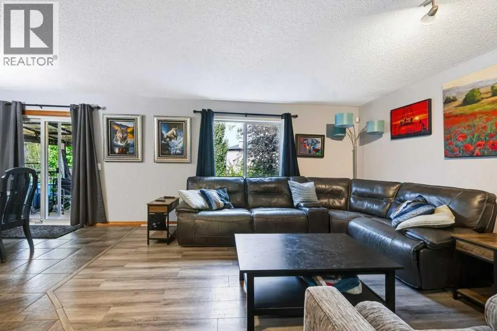 81 Chapman Close SE