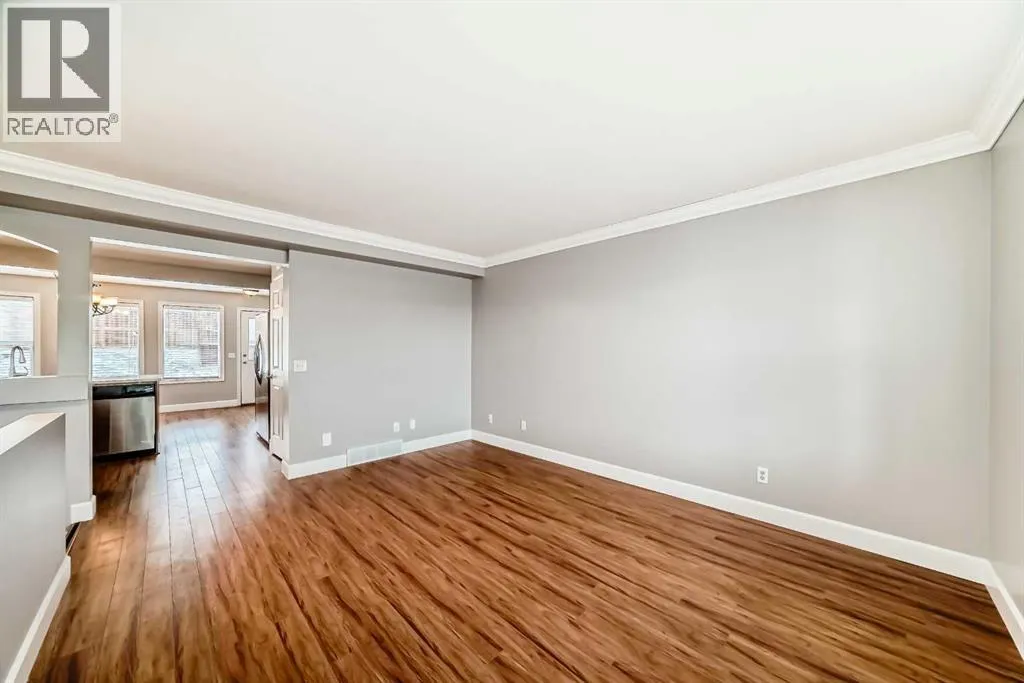 31 Coventry Road NE