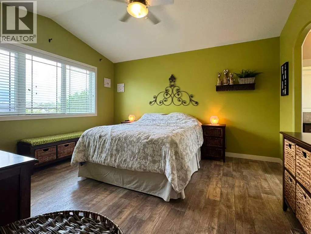 422 Lynx Terrace N