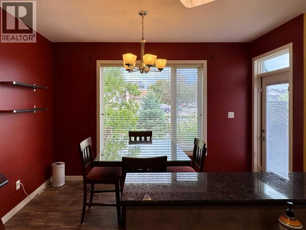 422 Lynx Terrace N