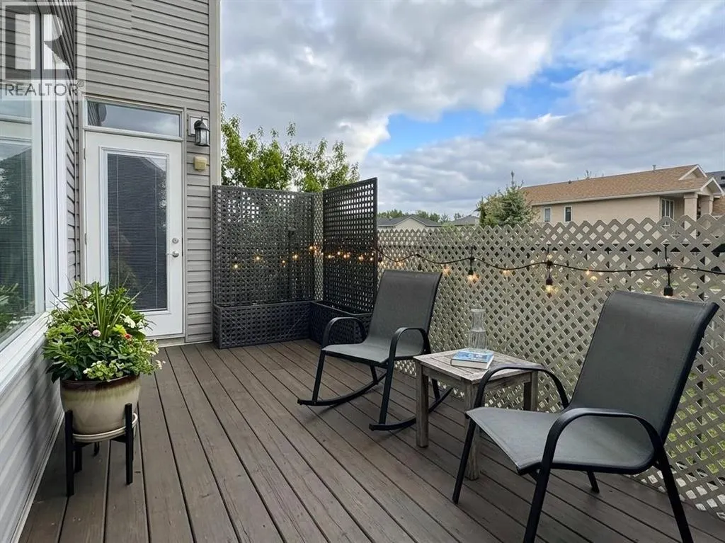 422 Lynx Terrace N